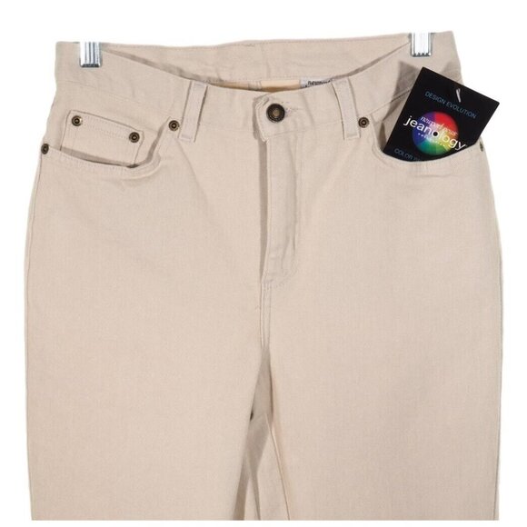 Newport News Jeanology Womens Size 8 Fitted Bootcut Ivory 28 x 32 Stretch - Picture 2 of 8